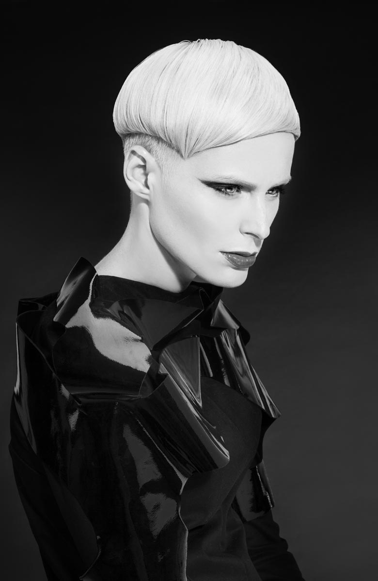 cut-karlin_0008_sout-Hair-Dressing-Awards--2013-Dmsk-komern-es-Praha-_01.jpg